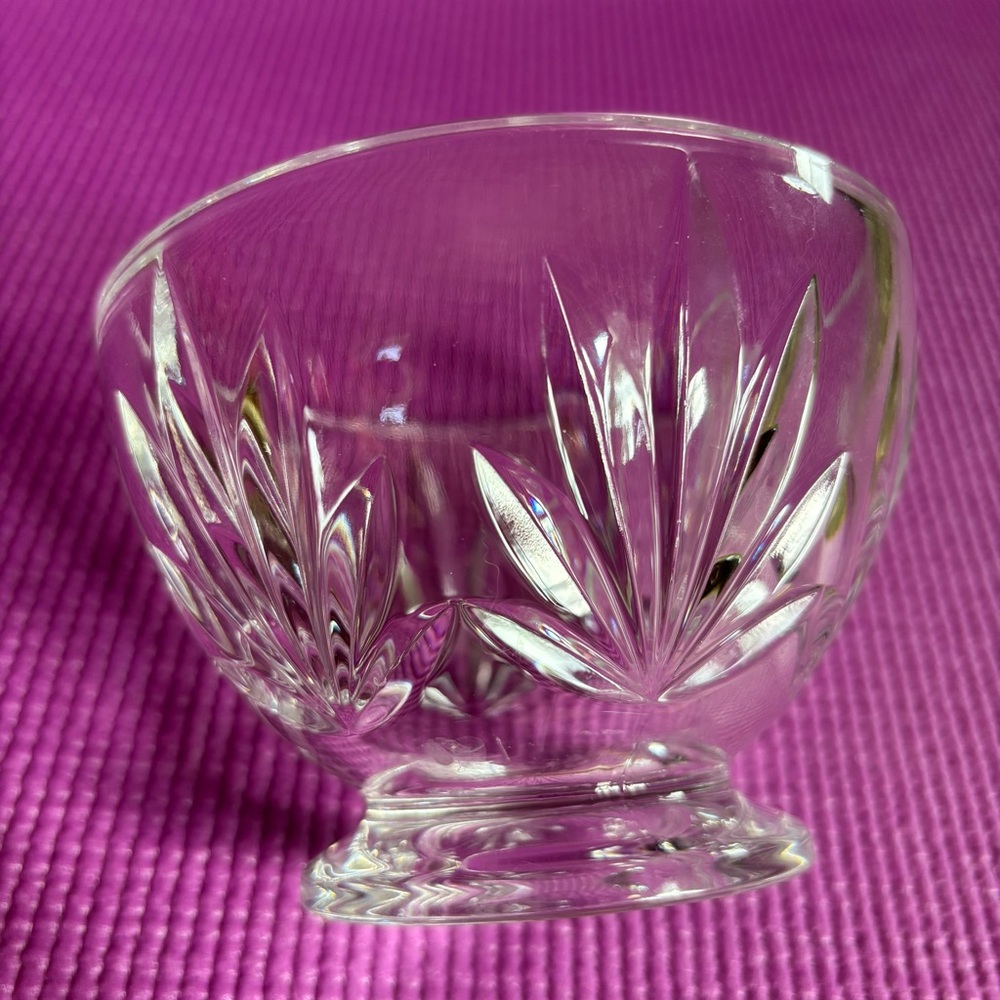 🍬 Royal Limited | Vintage Crystal  Glass Candy Dish from Czech Republic 🍬 - Picture 6 of 7
